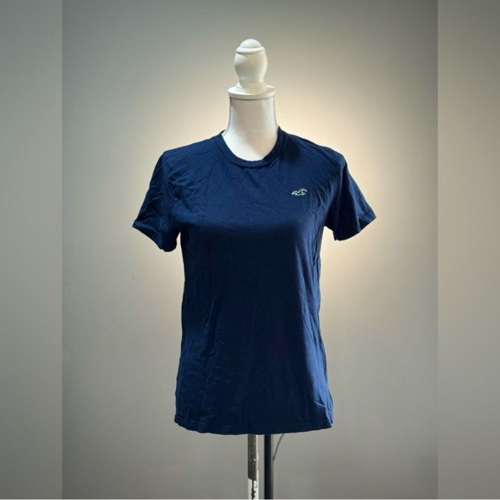 SALE! Women’s Navy Hollister Logo Tee Size XS EUC